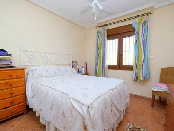 Chalet en Barrio Los Balcones - Los Altos del Edén