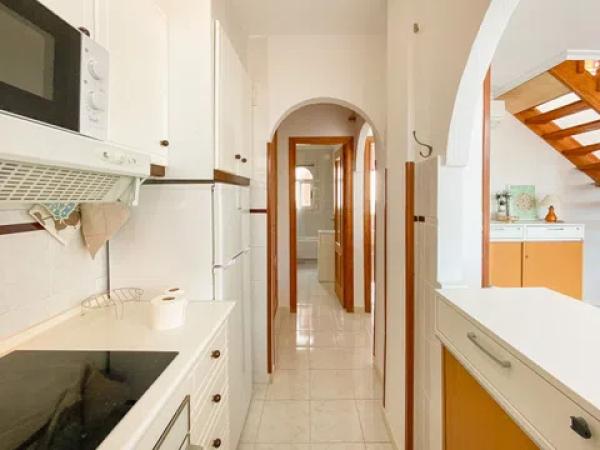 Piso en avenida Notario Juan José Martinez Román