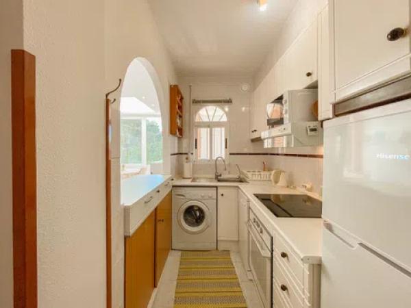 Piso en avenida Notario Juan José Martinez Román