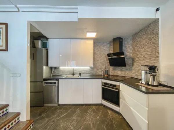 Chalet adosado en pasaje Ceuta