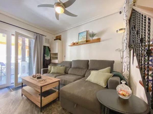 Chalet adosado en pasaje Ceuta