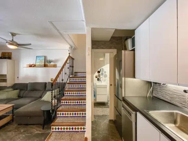 Chalet adosado en pasaje Ceuta