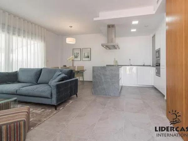 Piso en calle Pego s/n