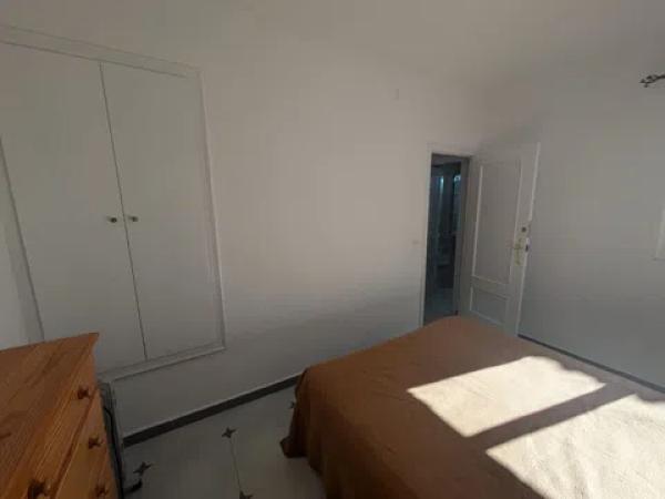 Chalet adosado en calle Pleamar, 6