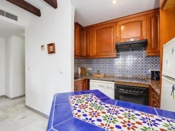 Piso en av. Roentgen, 3