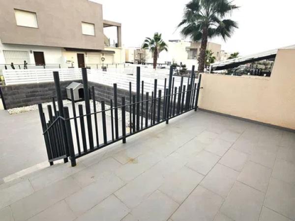 Dúplex en Barrio Parque Acuático - Sector 25