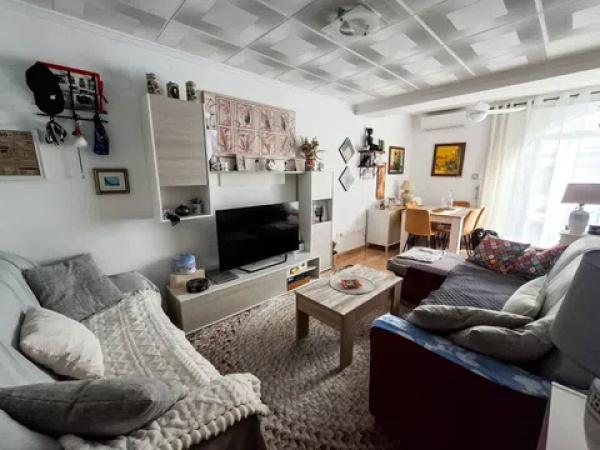 Chalet en Barrio La Siesta - El Salado - Torreta