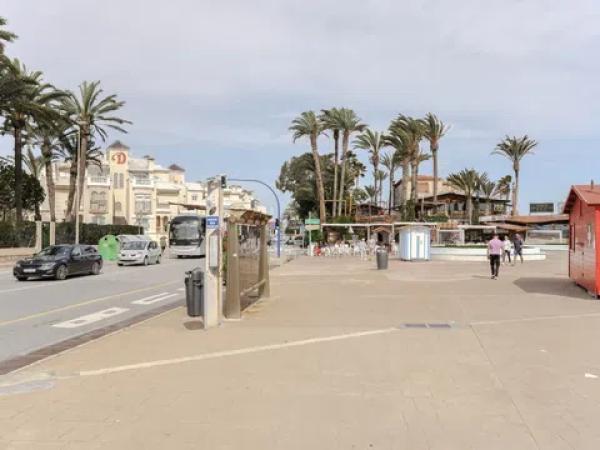 Piso en Barrio Playa de los Locos