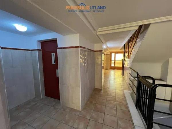 Estudio en avenida de los Holandeses