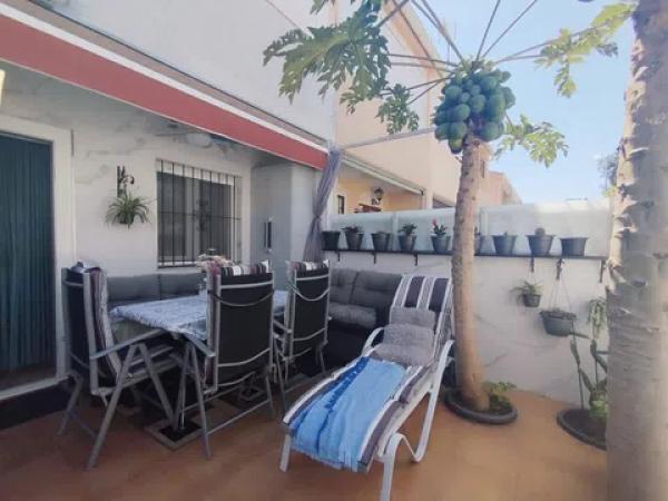 Dúplex en calle Almoradí