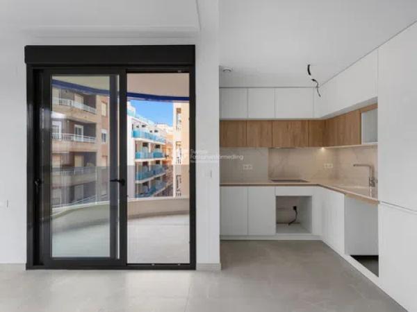 Piso en calle Ramón Gallud, 164