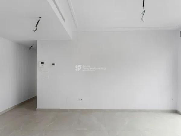 Piso en calle Ramón Gallud, 164