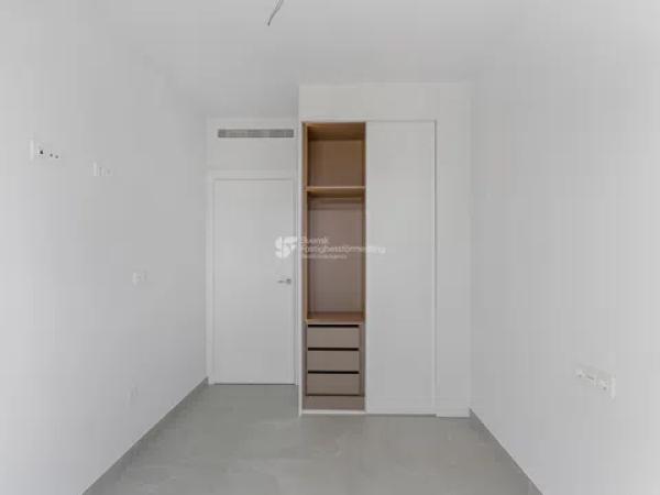 Piso en calle Ramón Gallud, 164