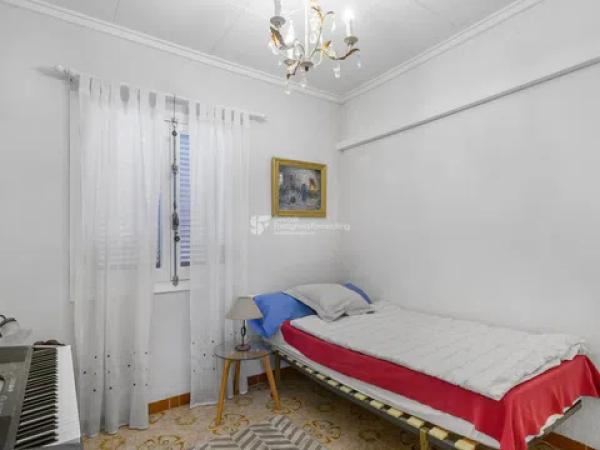 Dúplex en calle Río Navia, 34