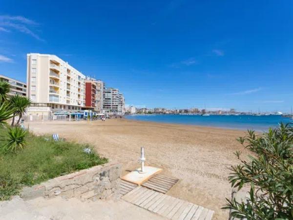 Dúplex en calle Río Navia, 34