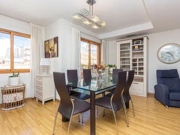 Piso en Barrio Centro - Muelle Pesquero