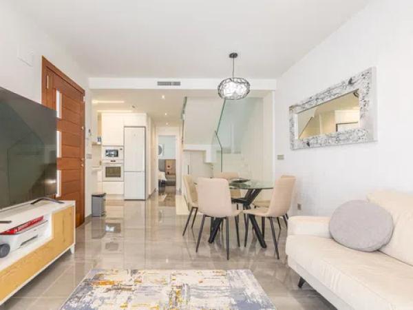 Casa independiente en avenida Tomas Boj Andreu