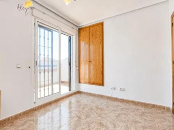 Dúplex en Barrio Parque Acuático - Sector 25