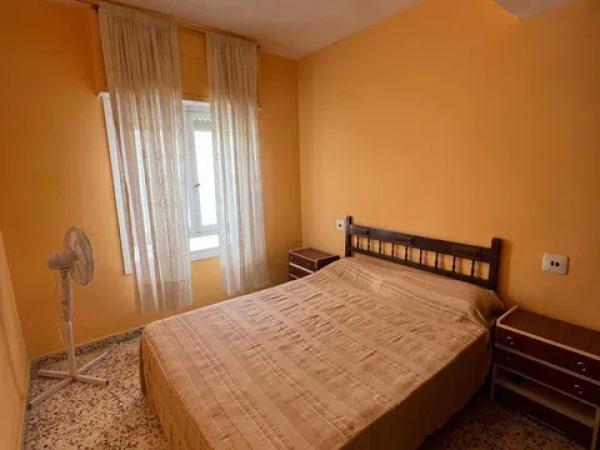 Piso en calle Valencia, 12