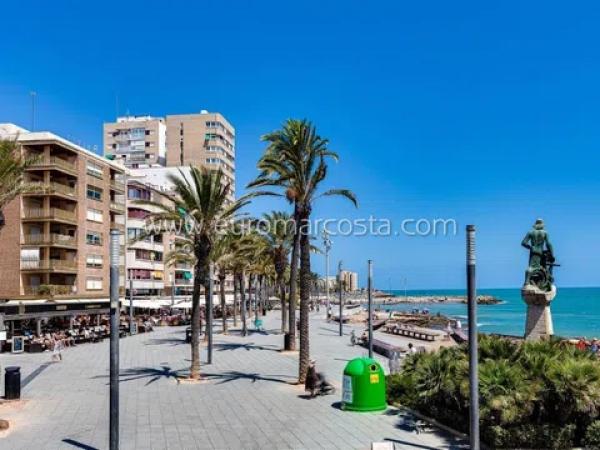 Piso en calle Ramón Gallud