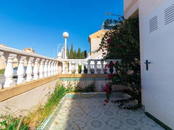 Casa independiente en calle Itaca, 3