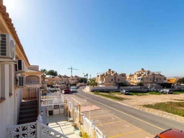Casa independiente en calle Itaca, 3