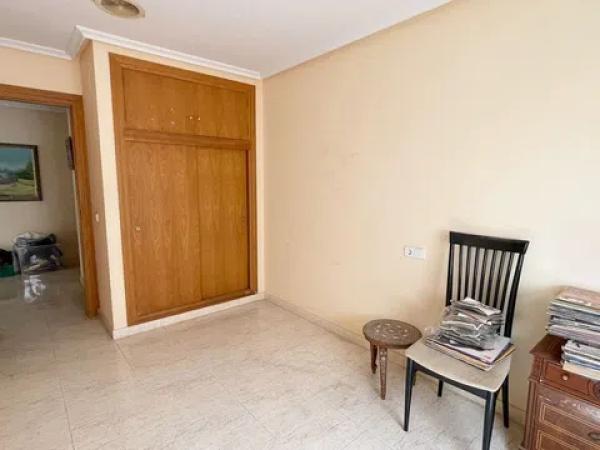 Piso en paseo de la Libertad, 19