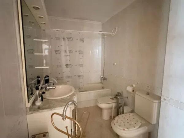 Piso en paseo de la Libertad, 19