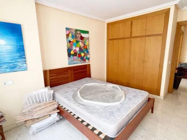 Piso en paseo de la Libertad, 19