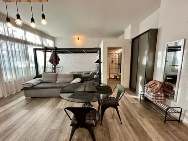 Estudio en Barrio El Acequión