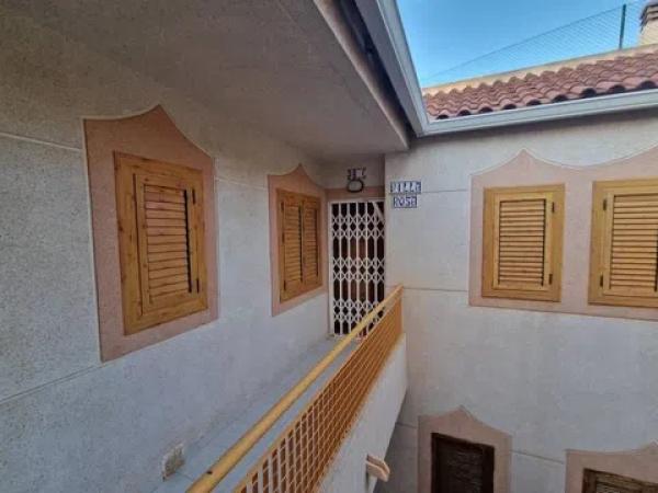 Piso en calle Valencia, 18