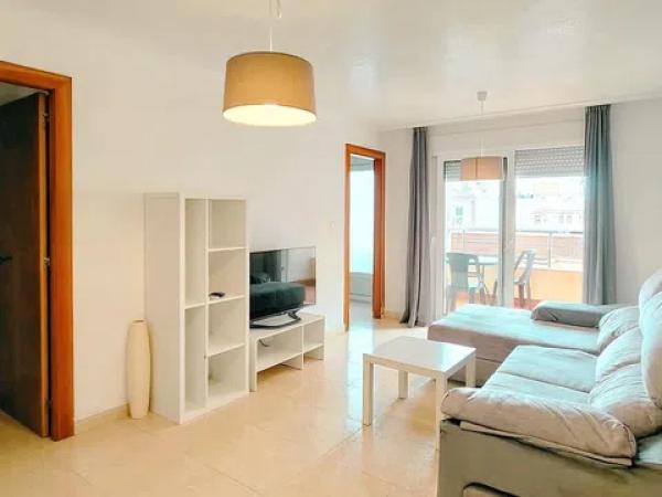 Piso en travesía a Hermanos Bazan