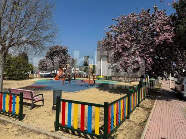 Terreno en calle Mestre José Vives