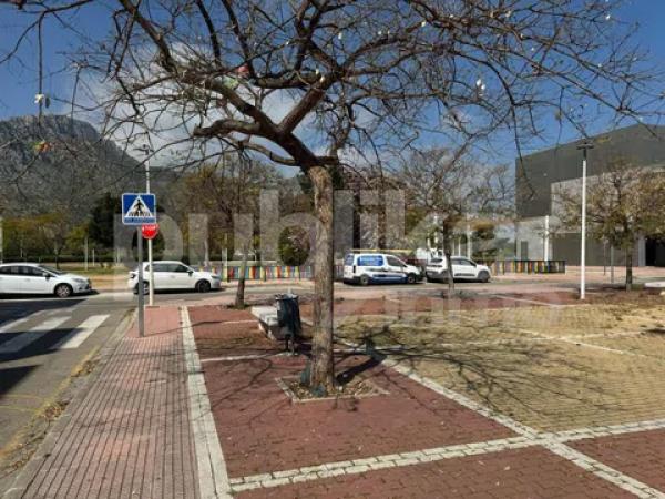 Terreno en calle Mestre José Vives