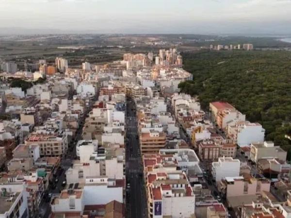 Terreno en calle Alacant