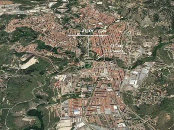 Terreno en calle Pare Poveda