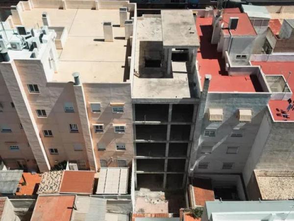 Terreno en calle de Maximilia Thous