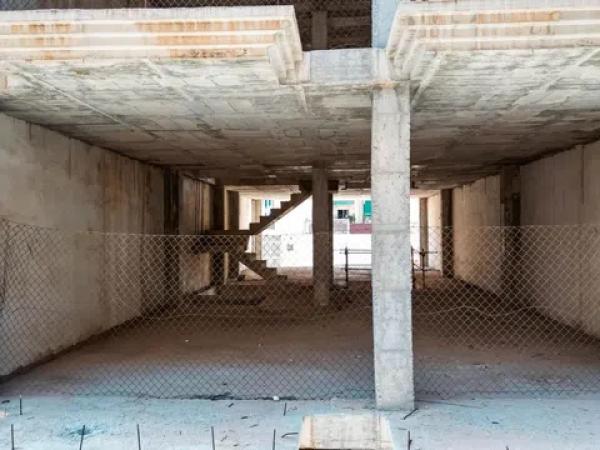 Terreno en calle de Maximilia Thous