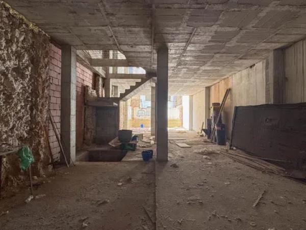 Terreno en calle de Maximilia Thous