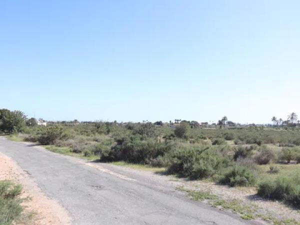 Terreno en Partida Perleta, 102