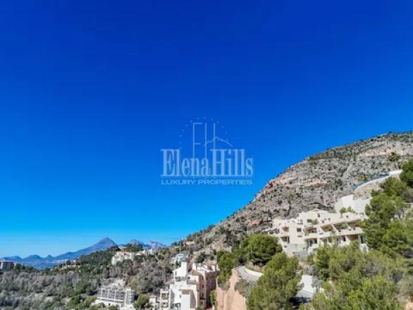 Terreno en calle Berlín, 660