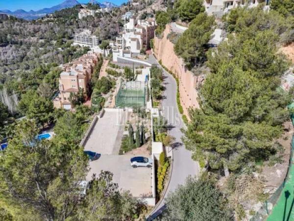 Terreno en calle Berlín, 660