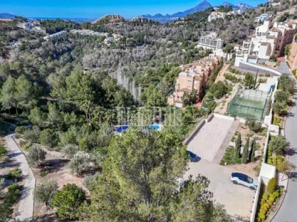 Terreno en calle Berlín, 660