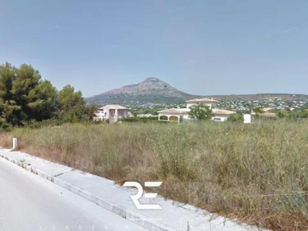 Terreno en Partida Comunes-Adsubia