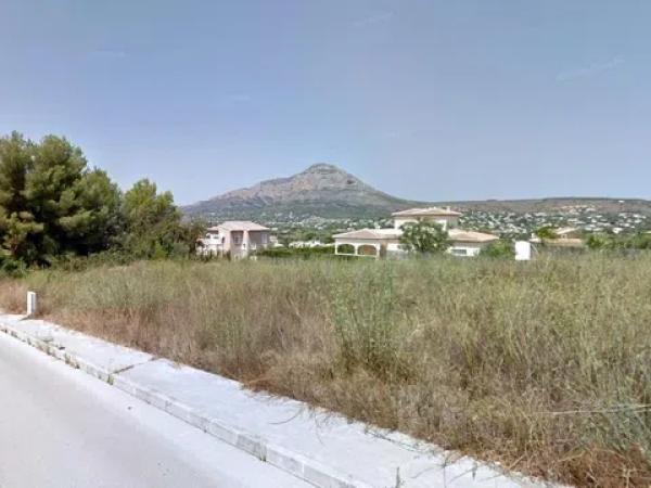 Terreno en Partida Comunes-Adsubia