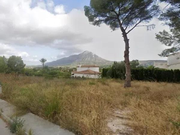 Terreno en Partida Comunes-Adsubia