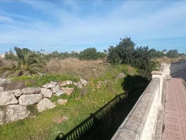 Terreno en calle Benissa