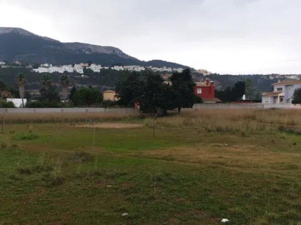 Terreno en calle Alcipe, 24 -30