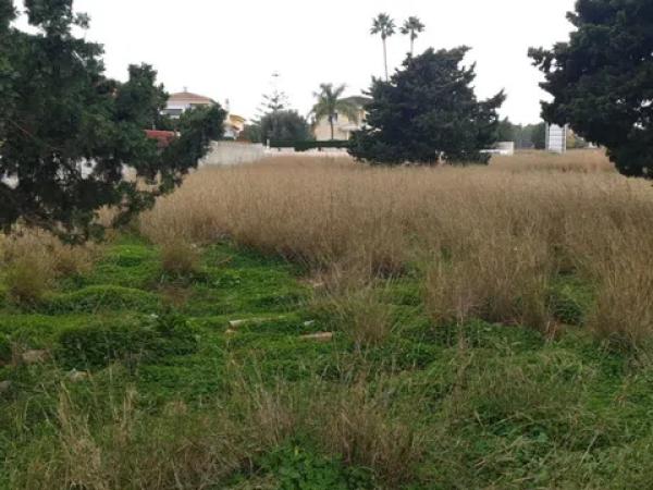 Terreno en calle Alcipe, 24 -30