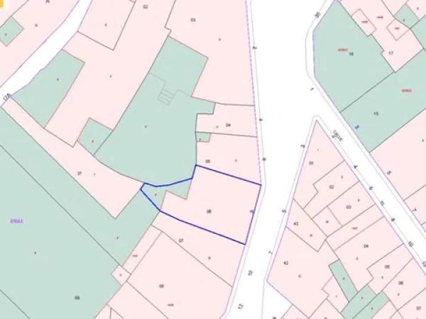 Terreno en calle Gregorio Rizo